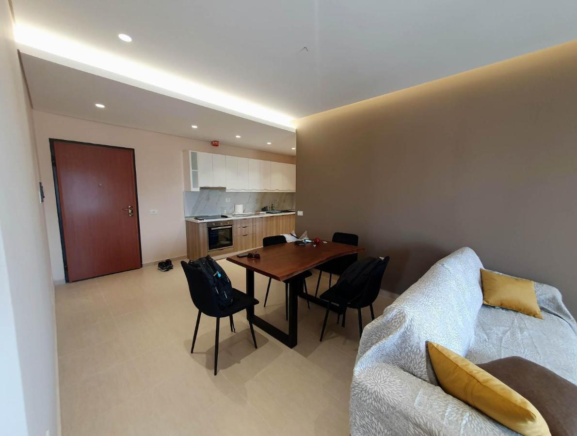 Mountain Meets Sea-Spectacular View In Orikum Apartment Esterno foto